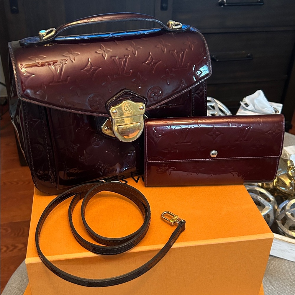 Louis Vuitton Vernis Miranda In Rouge Fauviste bag